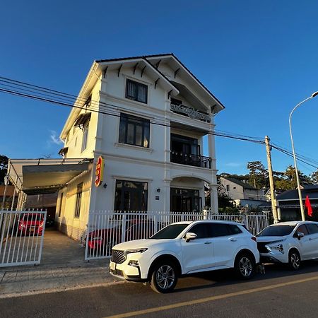 Anh Van Villa Hotel Da Lat Dış mekan fotoğraf